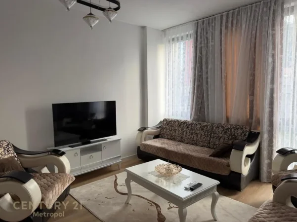 Tirane, jepet me qera apartament 2+1+Aneks+Ballkon Kati 2, 92 m² 700 € 