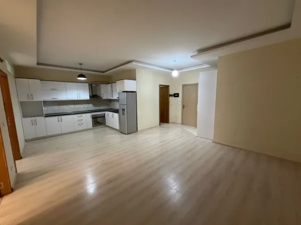 Tirane, shitet apartament 2+1 Kati 0, 75 m² 118.000 € (5 Maji)