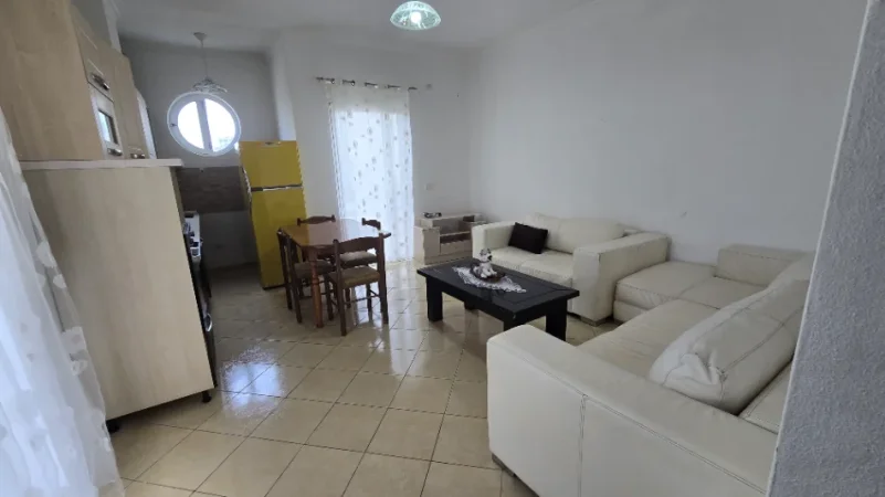 Durres, jepet me qera nga Pronari, pa-komision apartament 2+1 Kati 2, 75 m² 400 € (lagja numer 9 rruga Isuf Ferra)
