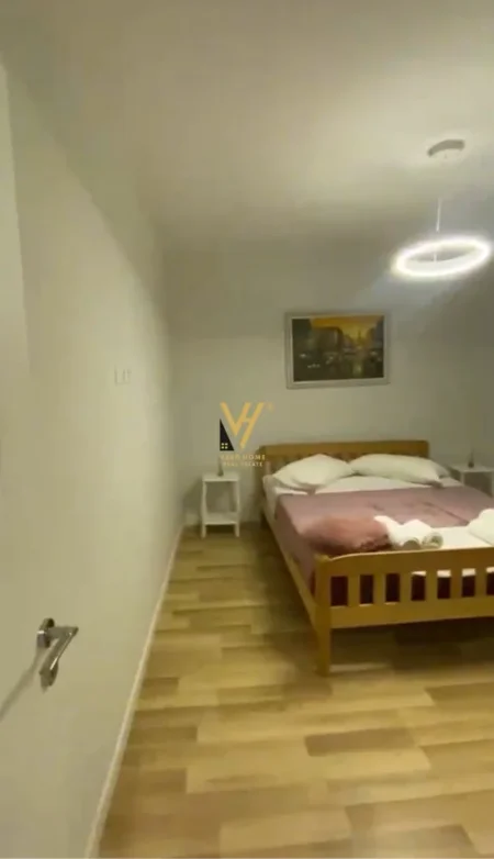 Tirane, jepet me qera apartament 1+1+Ballkon Kati 3, 54 m² 570 € (MINISTRIA E DREJTESISE)