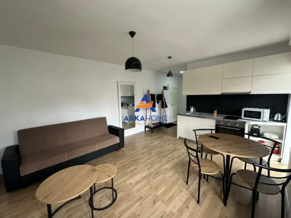 Tirane, jepet me qera apartament 1+1 Kati 2, 65 m² 651 € 