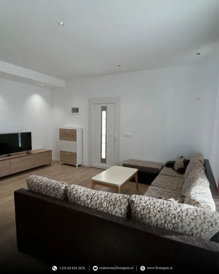 Tirane, jap me qera 2+1 , 62 m² 500 € 