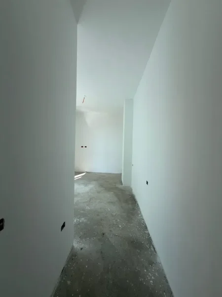 Tirane, shitet apartament 3+1 Kati 6, 149 m² 223.500 € (SPLENDOR REZIDENCE)