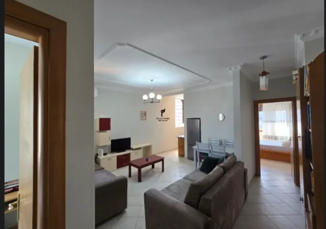 Tirane, jepet me qera apartament 2+1 Kati 8, 80 m² 650 € (MINE PEZA)