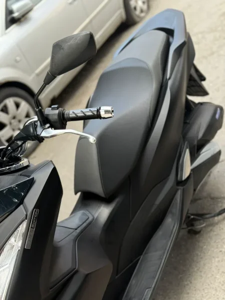 Tirane, shes Shitet Motorr HONDA PCX 125 2022 Benzin, e zeze automatik 13.300 km 3.200 €