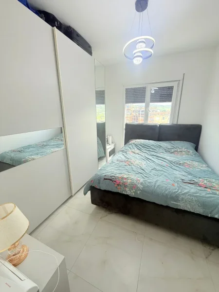 Durres, shitet apartament 1+1+Ballkon Kati 3, 62 m² 90.000 € (Golem rruga vienna)