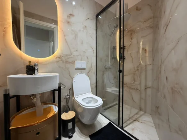 Tirane, jepet me qera apartament 2+1 Kati 4, 103 m² 1.100 € (Kodra e Diellit)