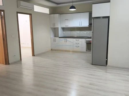 Tirane, shitet apartament 2+1 Kati 1, 75 m² 115.000 € 
