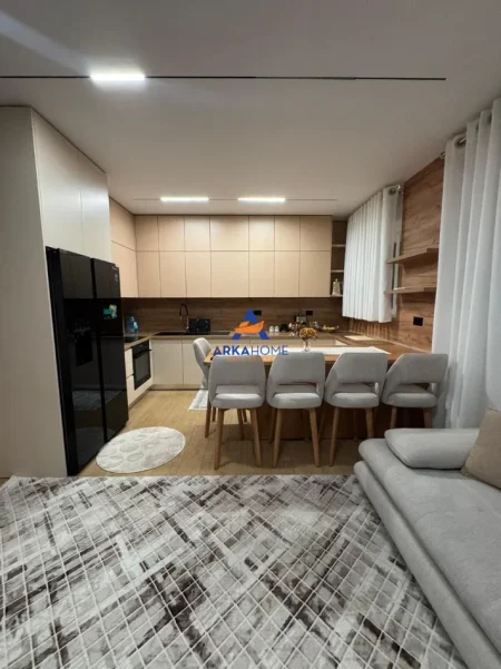 Tirane, jepet me qera apartament 1+1 Kati 0, 70 m² 630 € 