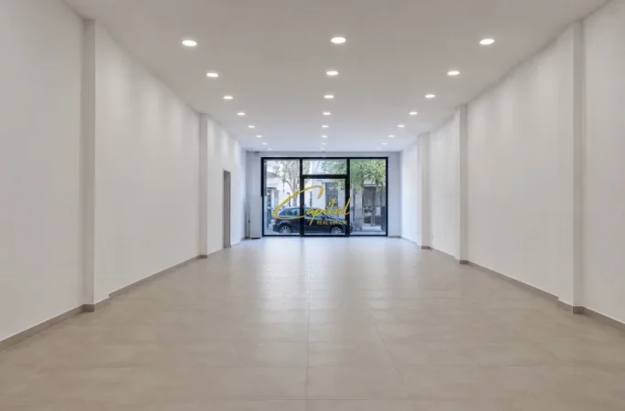 Tirane, jepet me qera dyqan Kati 0, 60 m² 650 € (ASTIR)