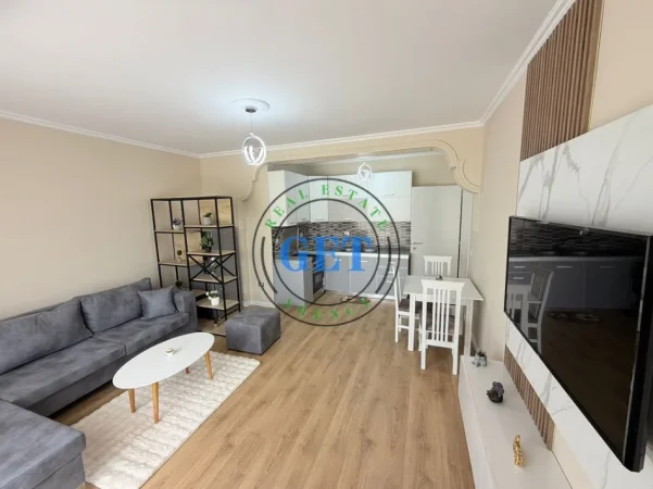 Durres, shitet apartament 1+1 Kati 8, 68 m² 98.000 € (Ish-Rajoni i Policisë)
