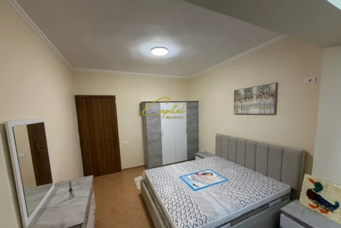 Tirane, jepet me qera apartament 1+1 Kati 4, 60 m² 470 € (MEDRESEJA)
