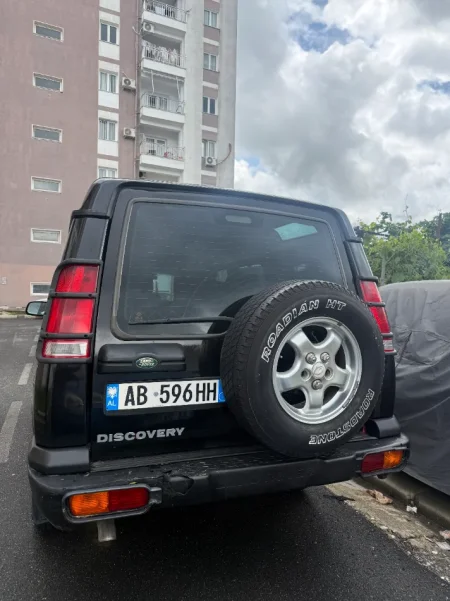 Elbasan, shitet SUV Land Rover Nafte, e zeze manuale Kondicioner 250.000 km