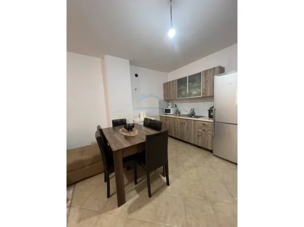 Tirane, shitet apartament 1+1 Kati 7, 77 m² 127.000 € (Unaza e re)