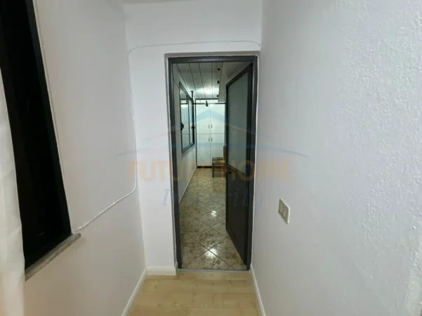 Tirane, shitet apartament 2+1 Kati 4, 92 m² 194.000 € (shkolla baletit)