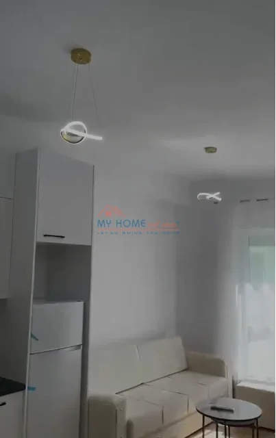 Tirane, jepet me qera apartament 1+1+Ballkon Kati 7, 48 m² 400 € (Rruga Pasho Hysa, Kompleksi Kadiu)