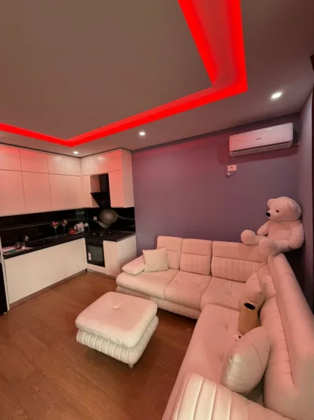 Durres, shitet apartament 1+1+Ballkon Kati 3, 75 m² 75.000 € (Shkembi kavajes)