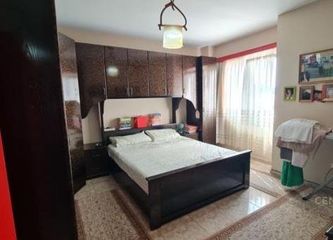 Tirane, shitet apartament 3+1 Kati 3, 128 m² 280.000 Euro (Bulevardi Zogu i pare)