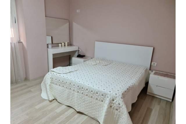 Tirane, shitet apartament Kati 2, 87 m² 100.372 Euro (Komuna e Parisit - Eleonora,  Tiranë,  Shqipëri)