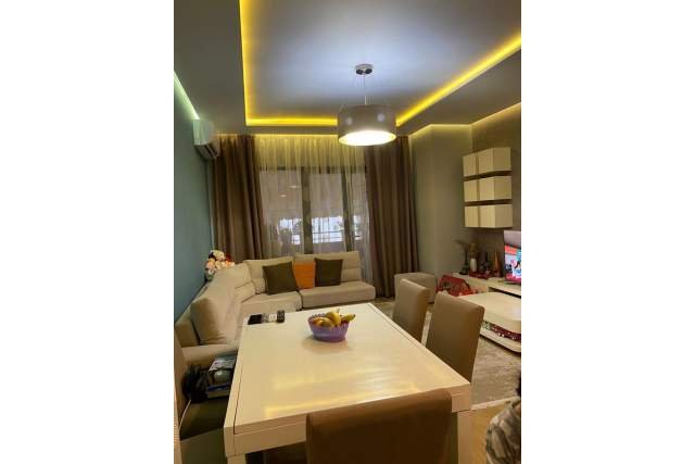 Tirane, jepet me qera apartament Kati 6, 90 m² 380 Euro (Yzberisht,  Tiranë,  Shqipëri)