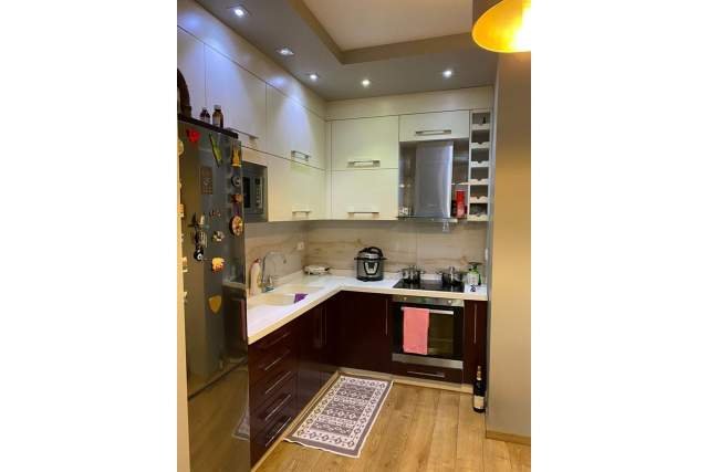 Tirane, jepet me qera apartament Kati 6, 90 m² 380 Euro (Yzberisht,  Tiranë,  Shqipëri)