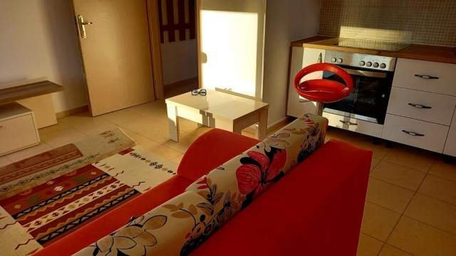 Tirane, ndarje qeraje apartament 1+1+BLK Kati 3, 58 m² 175 Euro (Jani Vreto)