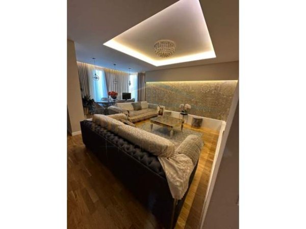 Tirane, shitet apartament 3+1+BLK Kati 2, 130 m² 320.000 Euro (Rruga e Elbasanit)