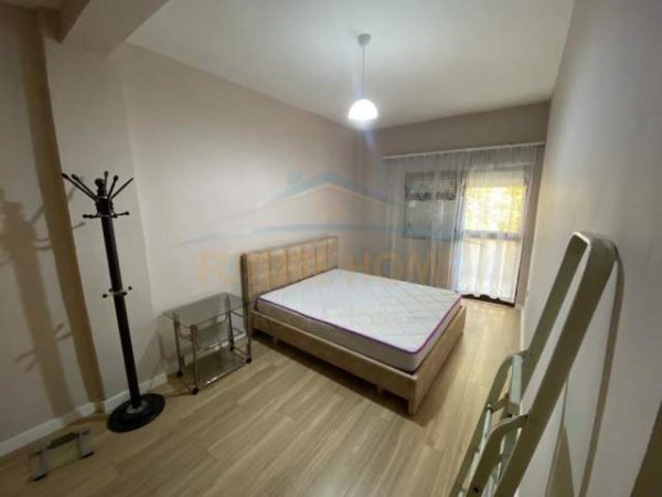 Tirane, jepet me qera apartament 1+1 Kati 2, 75 m² 500 Euro (RRUGA E KAVAJES)