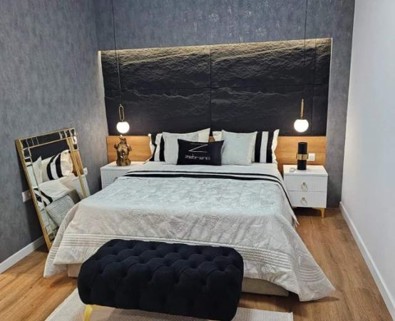 Tirane, shes apartament 2+1 134 m² Euro (21 Dhjetori, Hotel Mondiali)