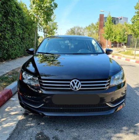 Tirane, shitet makine Volkswagen PASSAT 2.5 SE BENZINE/GAZ Viti 2012