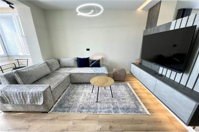 Tirane, shitet garsonier 1+1 Kati 9, 50 m² 105.000 Euro (Qemal Stafa)