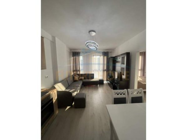 Tirane, shitet apartament 1+1 Kati 3, 61 m² 90.000 Euro (Unaza e Re)