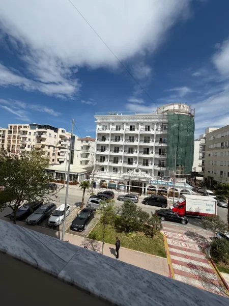 Durres, shitet apartament 2+1+Ballkon Kati 2, 75 m² 125.000 € (Plazh rruga pavarsia)