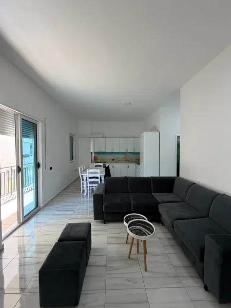 Durres, shitet apartament 2+1+Ballkon Kati 1, 104 m² 115.000 € (Shkembi kavajes)