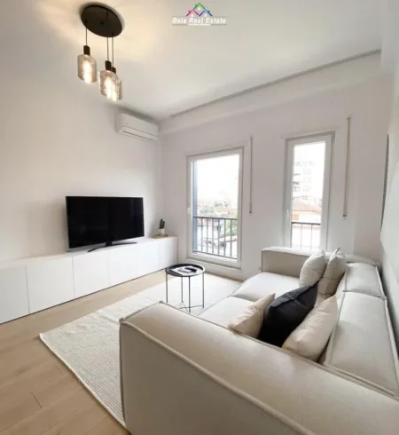 Tirane, jepet me qera apartament 1+1+Ballkon Kati 2, 65 m² 780 € (quartum residenc)