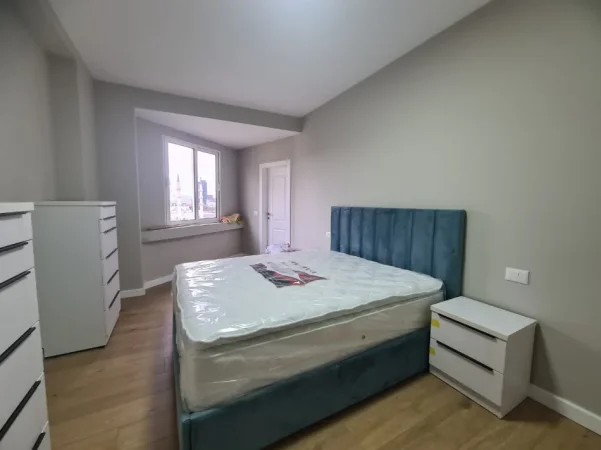 Tirane, jepet me qera apartament 2+1 Kati 9, 120 m² 1.000 € (Shkolla e Baletit)