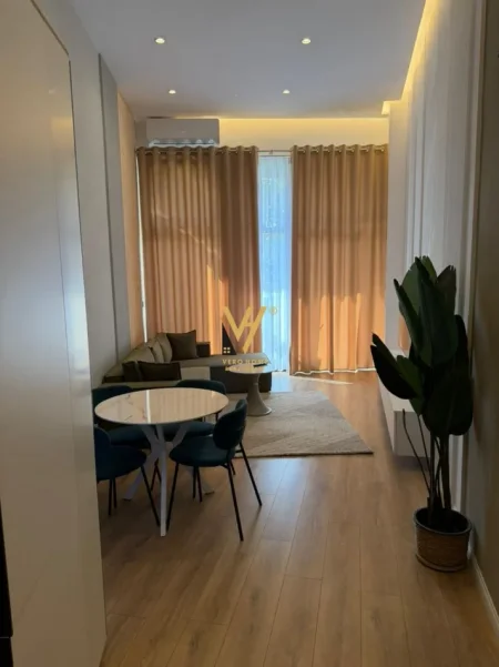 Tirane, jepet me qera apartament duplex 1+1+Ballkon Kati 0, 75 m² 520 € (ASTIR)