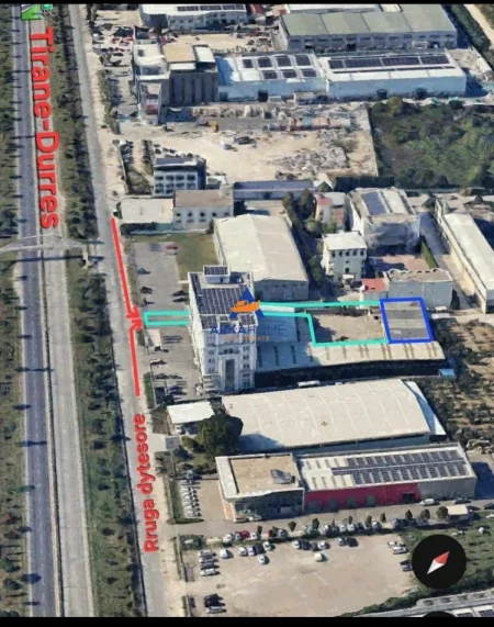 Tirane, jepet me qera aktivitet biznesi Kati 0, 2.200 m² 3.900 € (autostrada tirane durres)