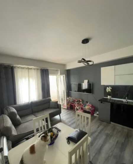 Tirane, shitet apartament 1+1 , 61 m² 120.000 € (pranë Maternitetit të Ri)