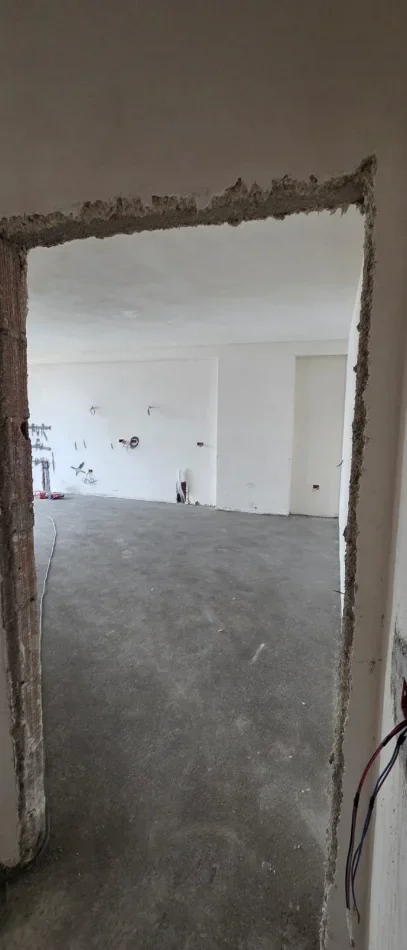 Tirane, shitet nga Pronari, pa-komision apartament 2+1+Ballkon Kati 9, 93 m² 15,000,000 lek