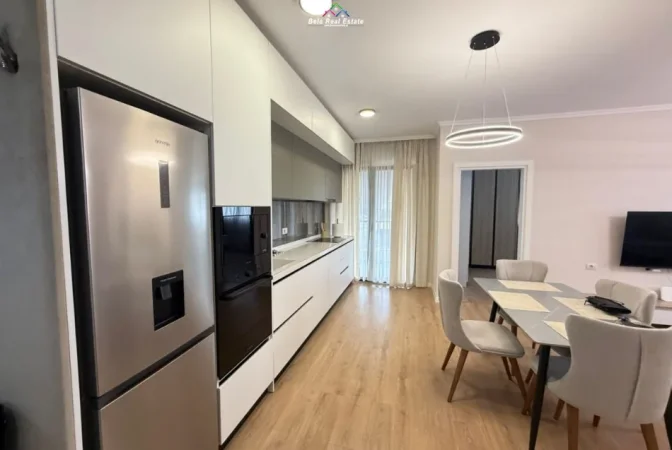 Tirane, jepet me qera apartament 2+1 Kati 6, 120 m² 1.300 € (Rruga e durresit)