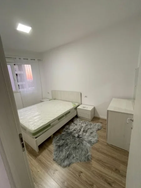 Tirane, jepet me qera apartament 1+1 Kati 6, 72 m² 570 € (Kompleksi Aura, rruga Dritan Hoxha)