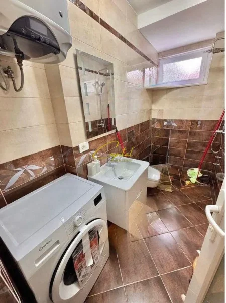 Tirane, jepet me qera apartament 2+1 Kati 2, 70 m² 800 € (SHESHI WILLSON)