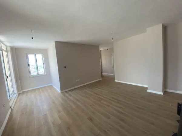 Tirane, shitet apartament 2+1 Kati 9, 105 m² 170.000 € (Astir)