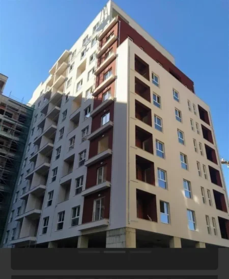 Tirane, shitet apartament 1+1 Kati 1, 72 m² 130.000 € (Rruga Dritan Hoxha)