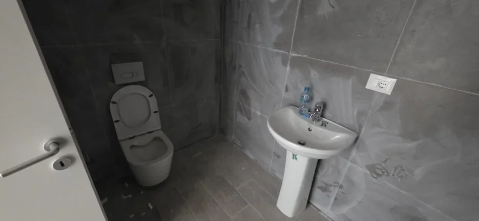 Tirane, shitet apartament 1+1 Kati 1, 72 m² 130.000 € (Rruga Dritan Hoxha)