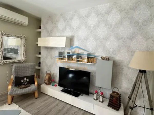 Tirane, shitet apartament 2+1 Kati 1, 97 m² 195.000 € 
