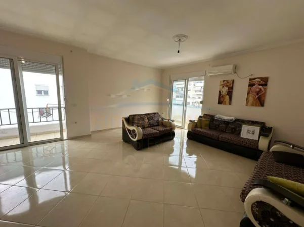 Tirane, shitet apartament 3+1 Kati 6, 134 m² 179.000 € 