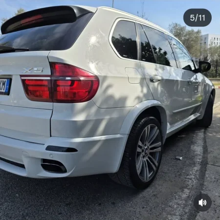 Tirane, shitet makine BMW X5 35i xDrive M performance Benzin+Gaz, e bardhë automatik Klima 2.190.000 km