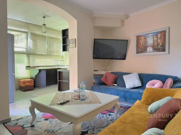 Tirane, shitet apartament 1+1+Ballkon , 70 m² 185.000 €